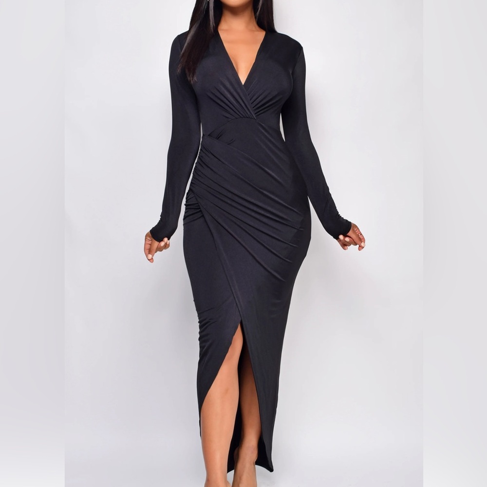 Elegant Black Long Sleeve Dress